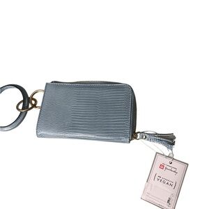 NWT Jen& co blue Vegan Leather Gray Wristlet with keychain and tassel so cute